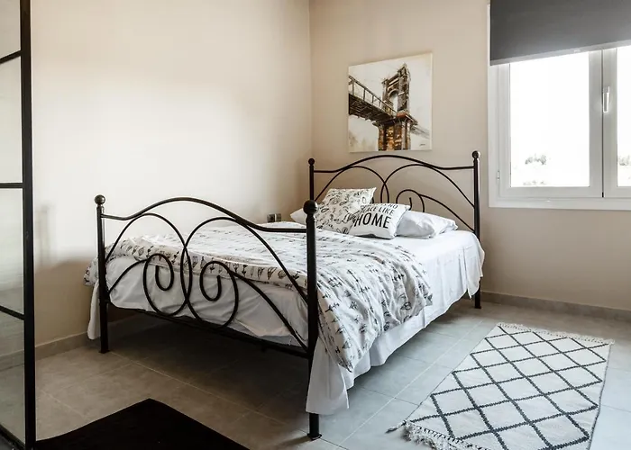 The Orange Garden Нафплион