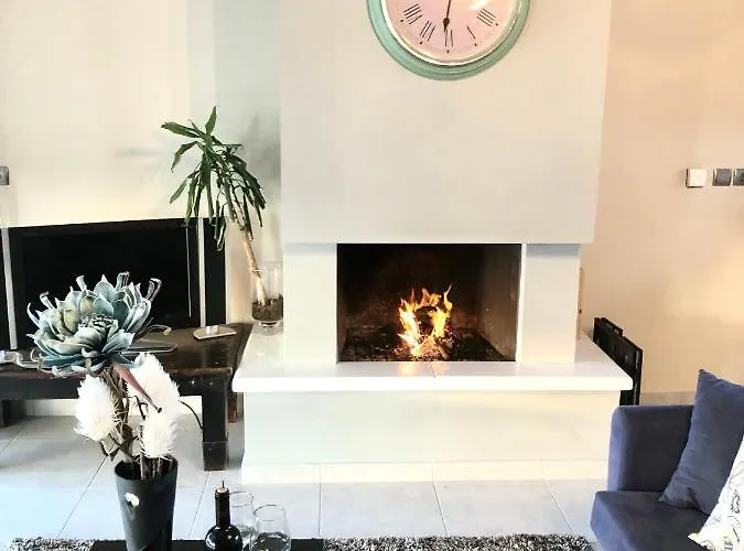 The Orange Garden Нафплион